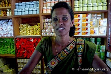 Places to see in Sri Lanka Tea Factory